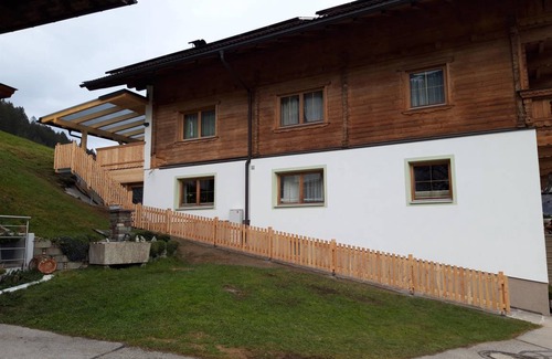 Ried im Zillertal Apartment | 120 m² Apartment ∙ 5 bedrooms ∙ 10 guests