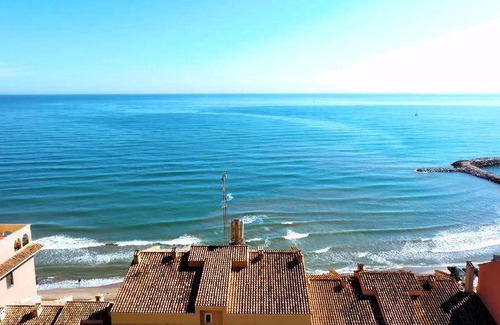 Port Saplaya Apartment | 120 m² Apartment ∙ 4 bedrooms ∙ 127 guests