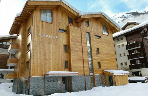 Zermatt Apartment | 132 m² Apartment ∙ 3 bedrooms ∙ 6 guests