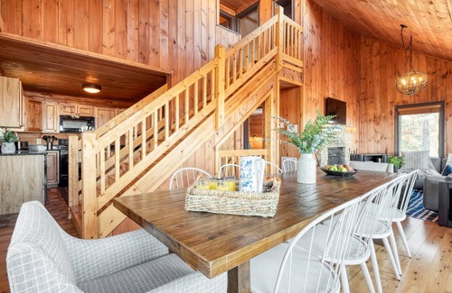 Chalet Village House | 192 m² House ∙ 4 bedrooms ∙ 10 guests