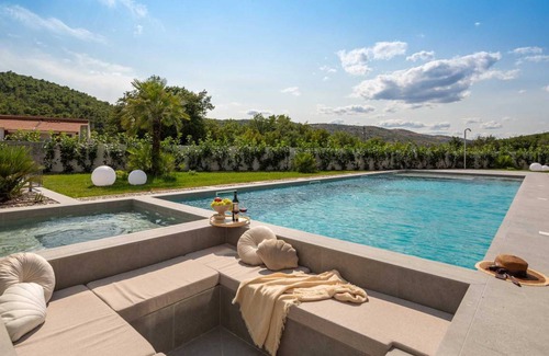 Srinjine Villa | 300 m² Villa ∙ 4 bedrooms ∙ 8 guests