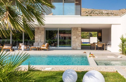 Srinjine Villa | 300 m² Villa ∙ 4 bedrooms ∙ 8 guests