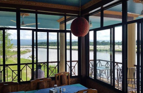 Sauraha Resort | 32 m² Resort ∙ 3 guests