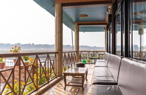 Sauraha Resort | 32 m² Resort ∙ 3 guests
