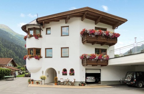 Sankt Anton am Arlberg Apartment | 37 m² Apartment ∙ 1 bedroom ∙ 2 guests