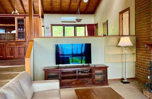 Kalorama House | 3997 m² House ∙ 3 bedrooms ∙ 7 guests