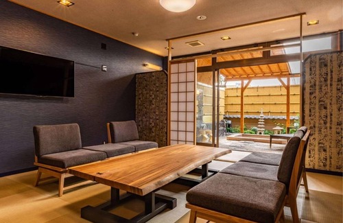 Kusatsu Hotel | 45 m² Hotel ∙ 10 guests