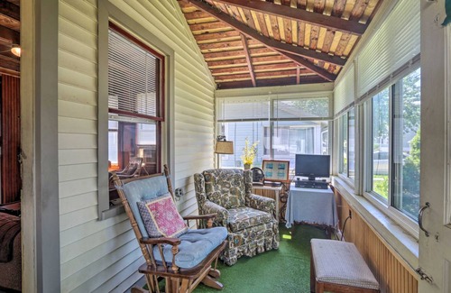 Saybrook Manor Cottage | 55 m² Cabin ∙ 3 bedrooms ∙ 5 guests