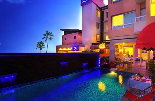 Freetown Hotel | 70 m² Hotel ∙ 2 bedrooms ∙ 127 guests
