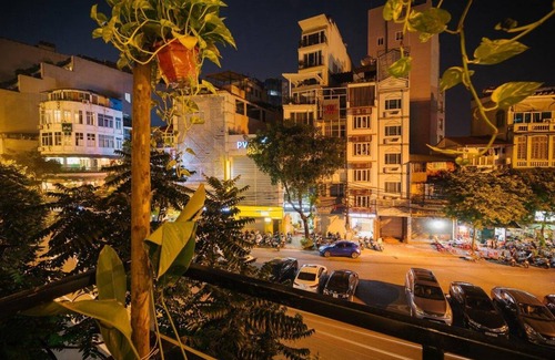Hoan Kiem Apartment | 72 m² Apartment ∙ 6 guests