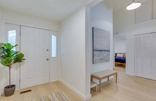 Swan Lake House | 92 m² House ∙ 2 bedrooms ∙ 4 guests