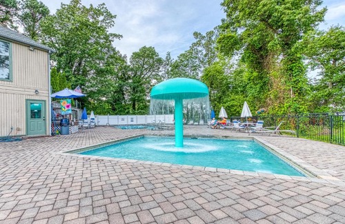 Chalet Village House | Alpine Condo & Cozy Bear Condo