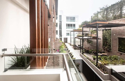 Barranco Apartment | Fancy 1BR with Lovely Patio in Barranco