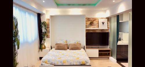 Puvis De Chavannes - Le Lycee Apartment | 34 m² Apartment ∙ 1 bedroom ∙ 2 guests