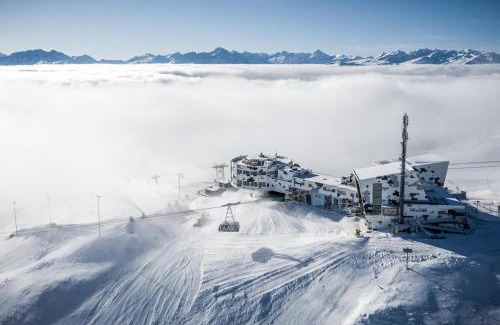 Falera Hostel | GALAAXY Mountain Hostel