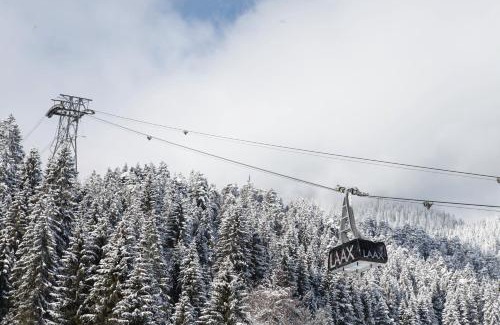 Falera Hostel | GALAAXY Mountain Hostel