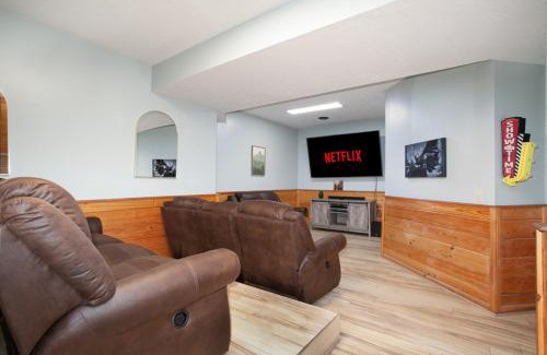 Chalet Village House | Gatlinburg's Getaway: View, Hot Tub, Theater, MORE