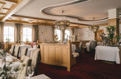 Sankt Christoph am Arlberg Hotel | Hotel ∙ 4 guests