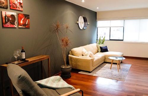 Reducto Apartment | Loft steps away from Larcomar for urban explorers