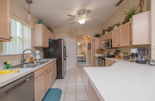 St. Augustine House | Robin's Nest: Private 4 bedroom Pool home just steps to beach with screen pool