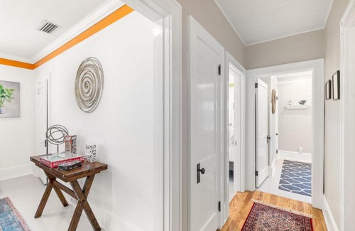 Downtown Historic District House | Sevilla Place
