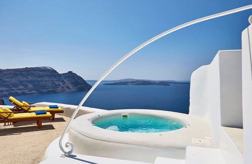 Imerovigli Villa | Splendid Santorini Villa | 3 Bedrooms | Villa Cascada | Amazing Volcano and.