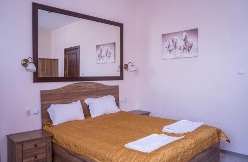 Elena Apartment | Апартамент в центъра на град Елена