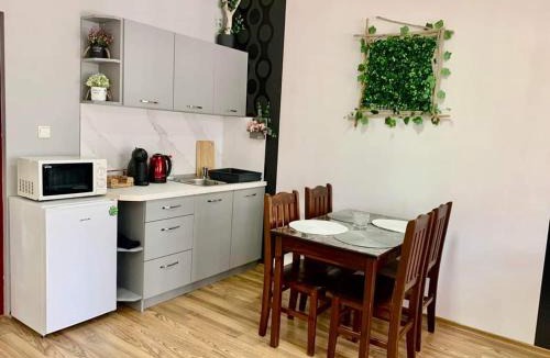 Lukovit Apartment | Апартамент Горски кът