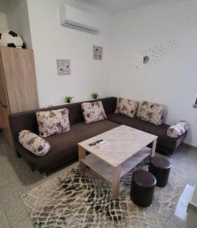 Lyaskovo Apartment | Апартамент Стела