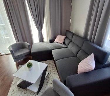 Chernomorets Apartment | Апартамент Sunny home