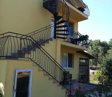 Sinemoretz House | Вила Сириус