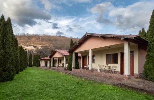 Ribaritsa House | Вили Тихия Кът