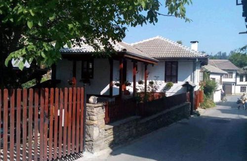Tryavna House | Дядовата къща