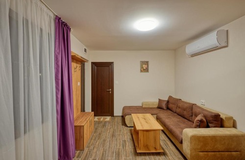 Hisarja House | Комплекс Колонада