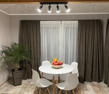 Izvorovo Villa | Къща за гости Гардения