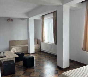 Dospat House | Къща за гости Динас