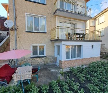 Dospat Apartment | Къща за гости Жани