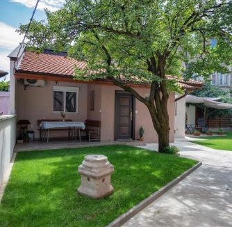 Vranyantsi House | Къща за гости Фолис