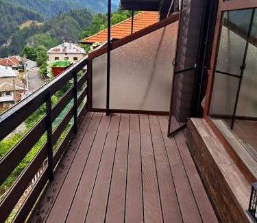 Devin House | Къща за гости Шанови