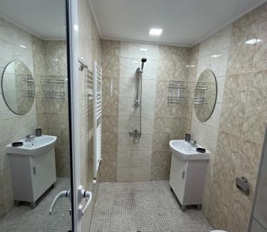 Dobrinishte House | Къща Цвети