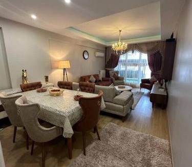 Kucukcekmece Apartment | شقة باطلالة على البحر