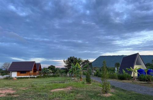 Sikhio House | สวนเบอร์รีแคมป์ทนายจุฬา Berry Camp Korat