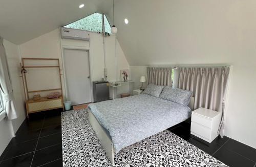 Wang Nam Khiao Bed & Breakfast | หาวเป็นดาวเป็นเดือนแคมป์