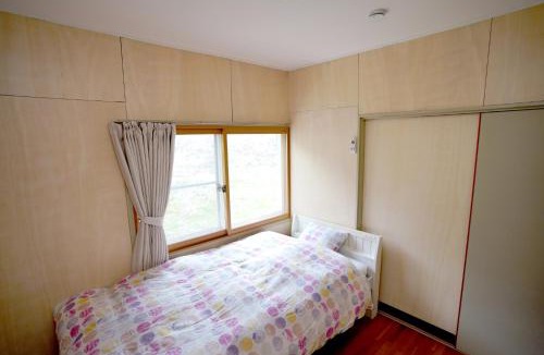 Komoro House | ヒュッテ・ボーデン