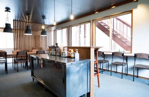 Yuzawa Hotel | ロッヂモントゼー