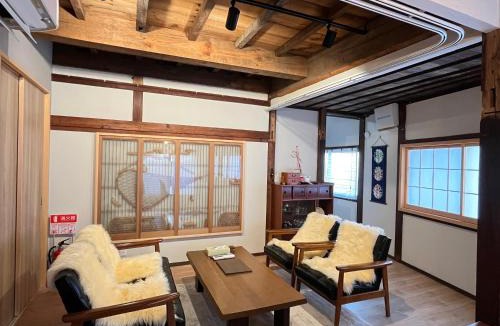 Komoro House | 城下町小諸の古民家 - 町屋の隠れ宿-椛庵 Japanese old folk house - momijian