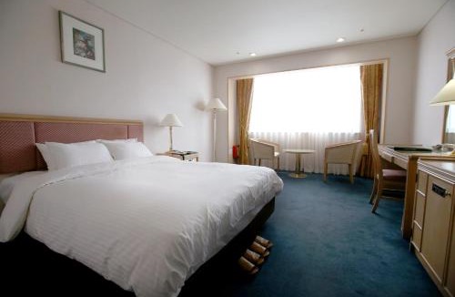Bongmyeong-dong Hotel | 레전드호텔