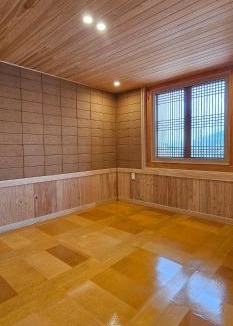 Seolcheon-myeon Cabin | 완주의봄 한옥독채펜션 황토방과 찜질방 사우나
