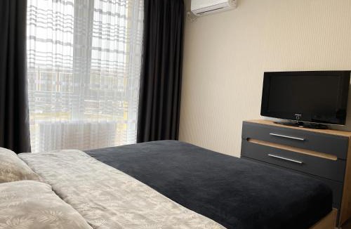 Lesniki Apartment | 093 квартира ЖК Щасливий, укриття в комплексі