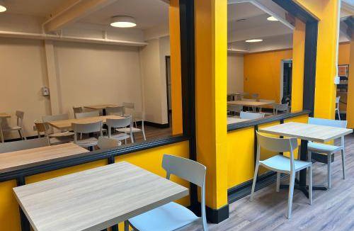 Davie Village Hostel | 11 m² Hostel ∙ 4 guests
